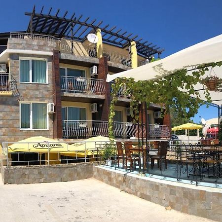 Family Hotel Littoral Sozopol Eksteriør billede
