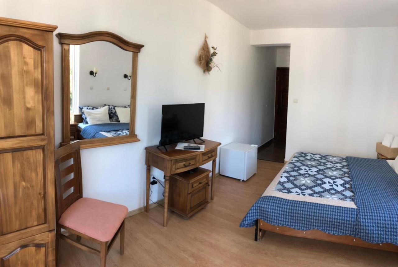 Family Hotel Littoral Sozopol Eksteriør billede